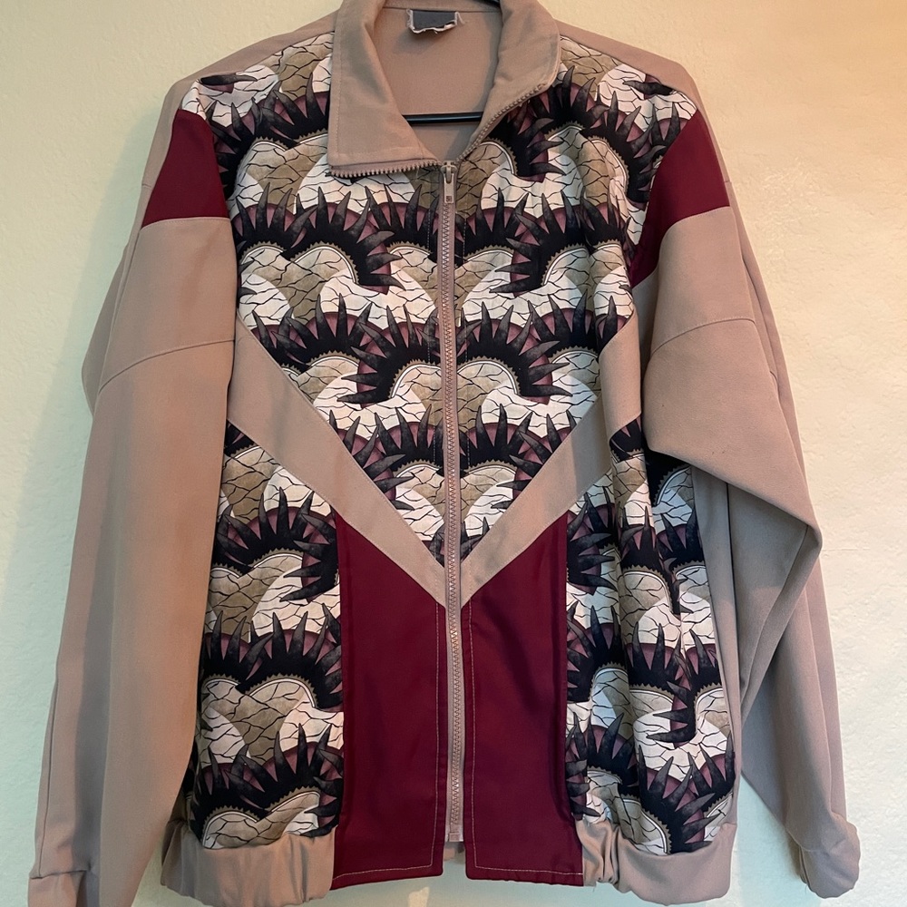 Vintage Patterned Zip Up Light Jacket